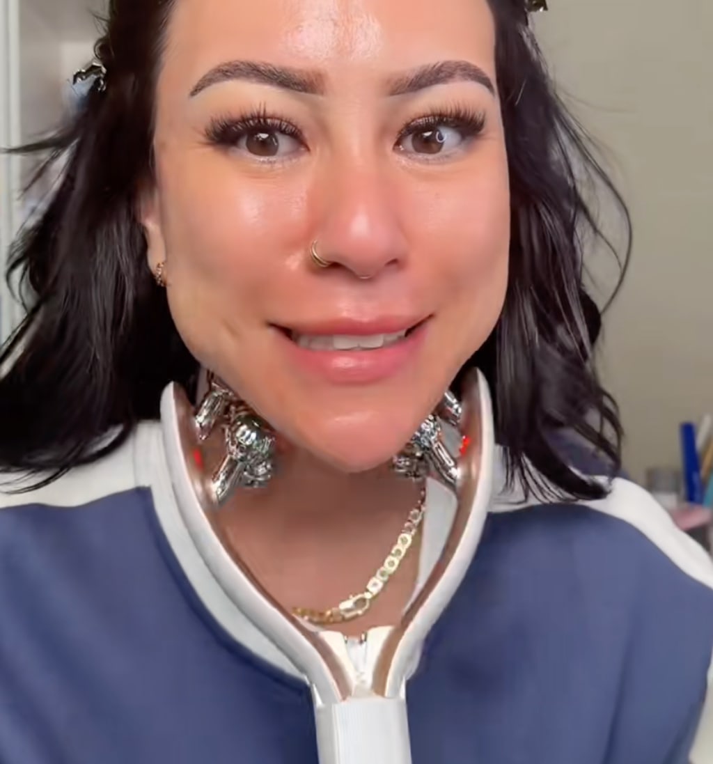 LumaLift Sculpt & Glow Wand